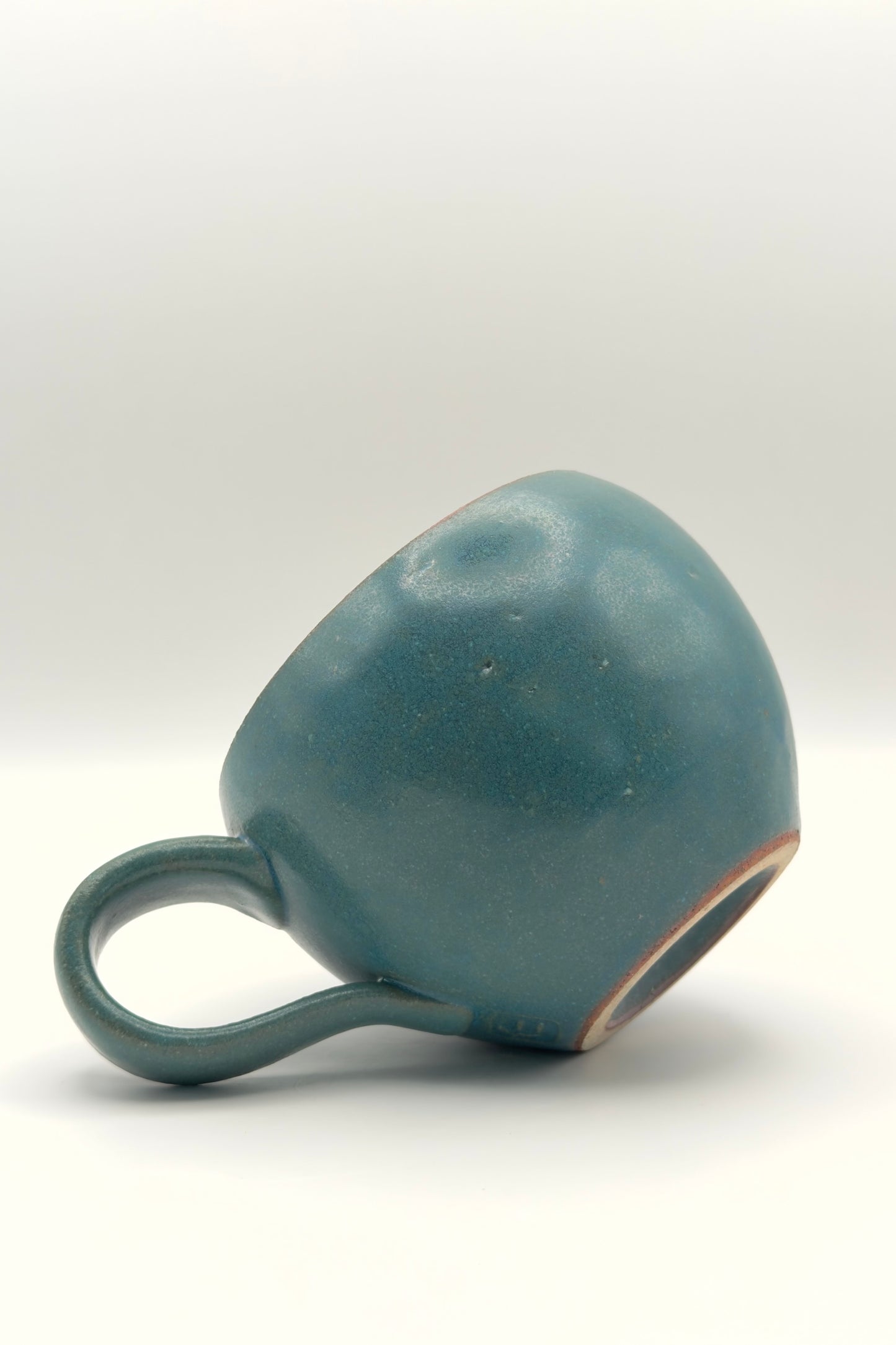 Yachimun Apple-Shaped Lidded Cup – Matte Teal Glaze by Masahito Date (011-JN)
