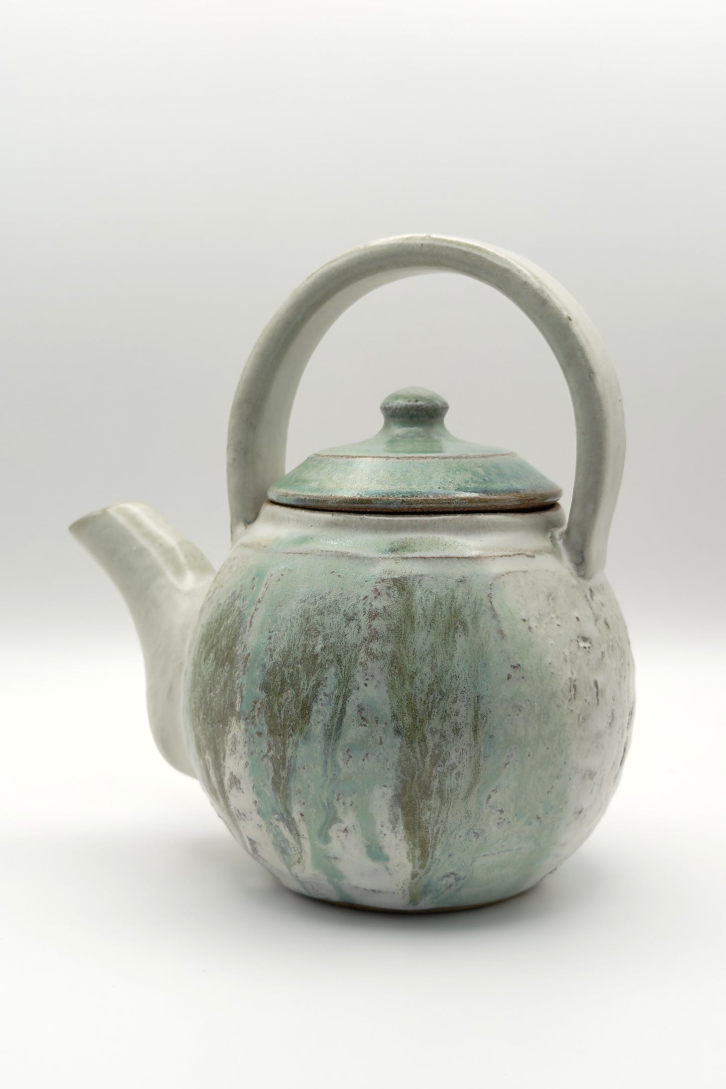 Yachimun Teapot (Chuukaa) – Stone-Glazed Gray & Teal with Moss-Green Lid by Masahito Date (013-JN)