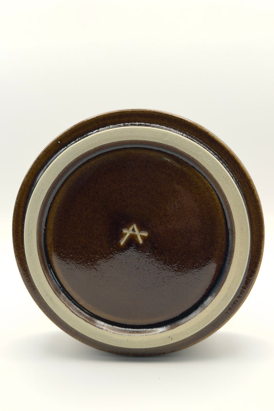 Yachimun Bowl – Basanai Carved (Banana Leaf Lines) in Deep Brown by Kamany / Ikutouen (014-IK)