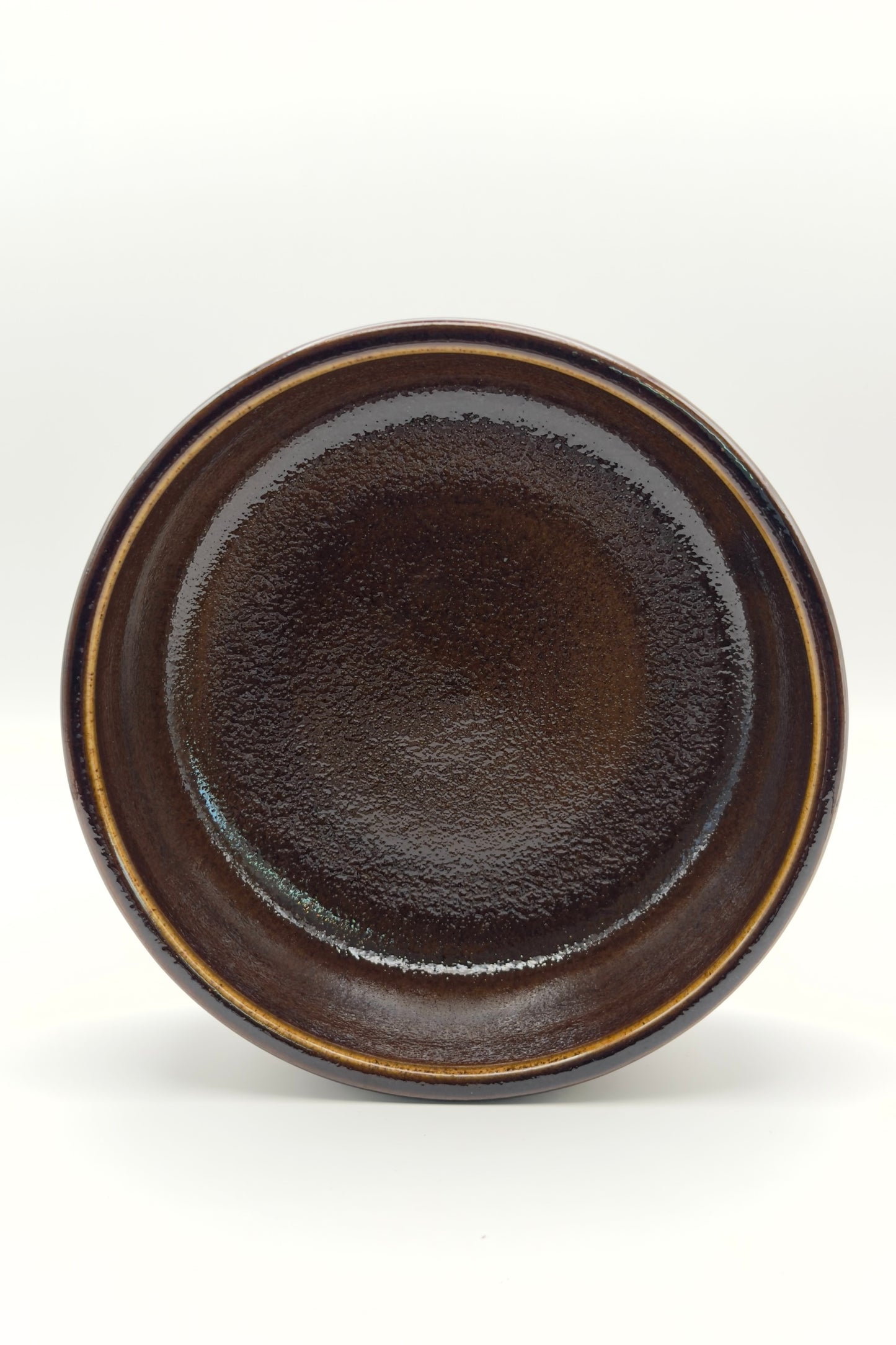 Yachimun Bowl – Basanai Carved (Banana Leaf Lines) in Deep Brown by Kamany / Ikutouen (014-IK)