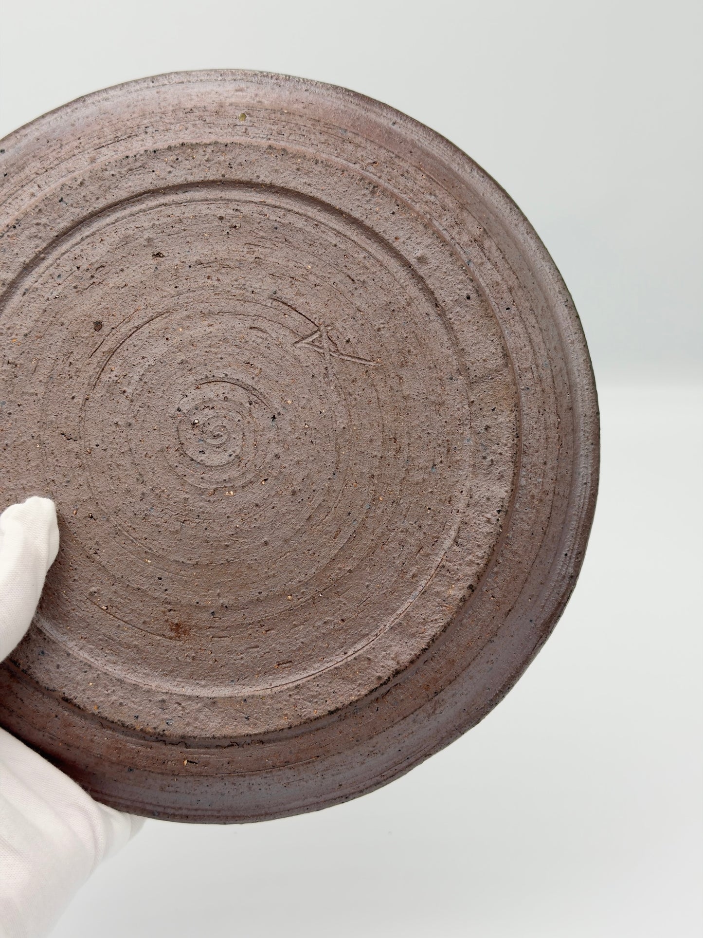 Yachimun Plate – Sage Green & Rust Glaze with Rock-Textured Rim by Paul Lorimer (019-PL)