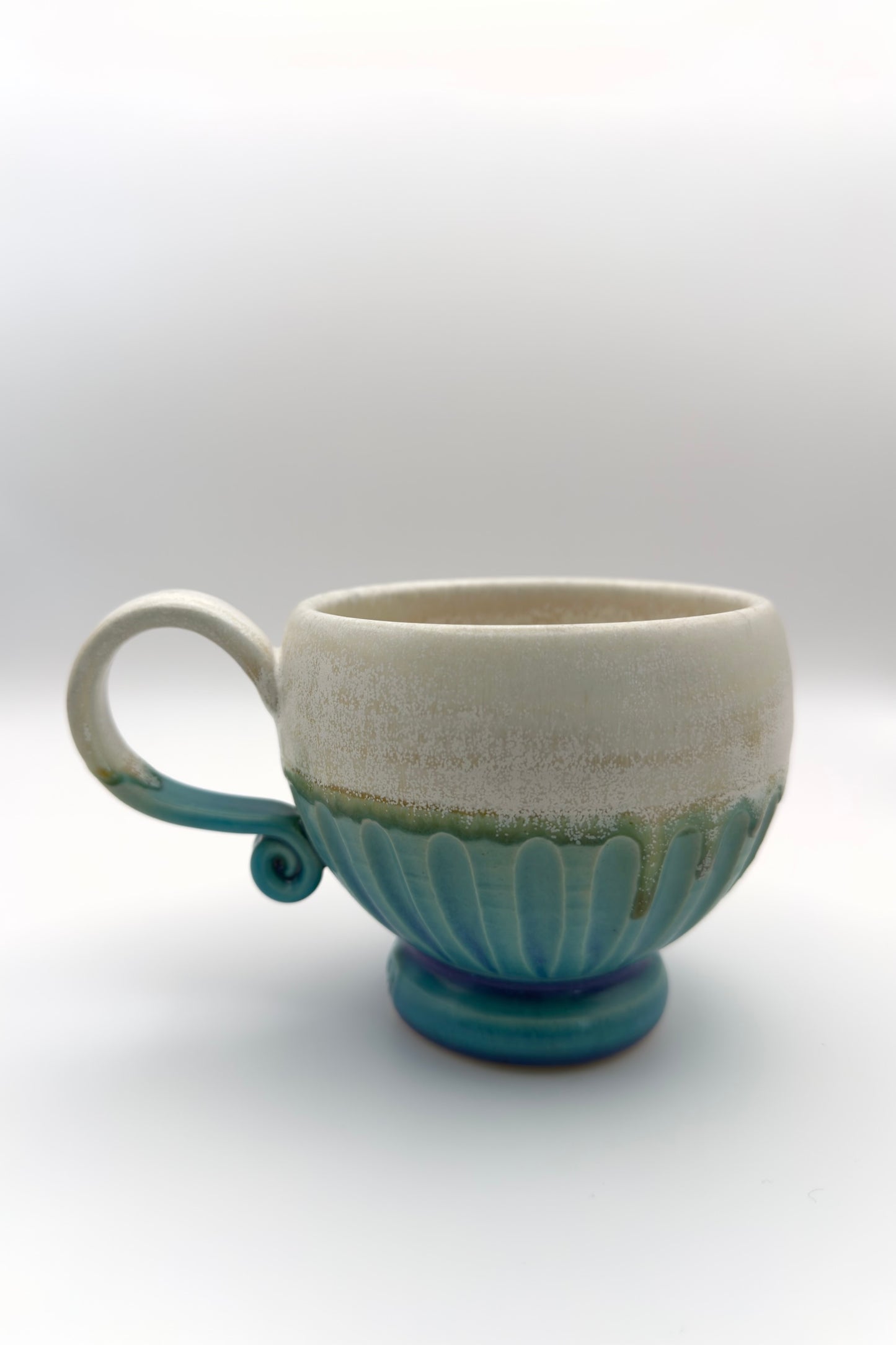 Yachimun Mug – Turquoise Ocean & Petal Carved by Masahito Date (001-JN)