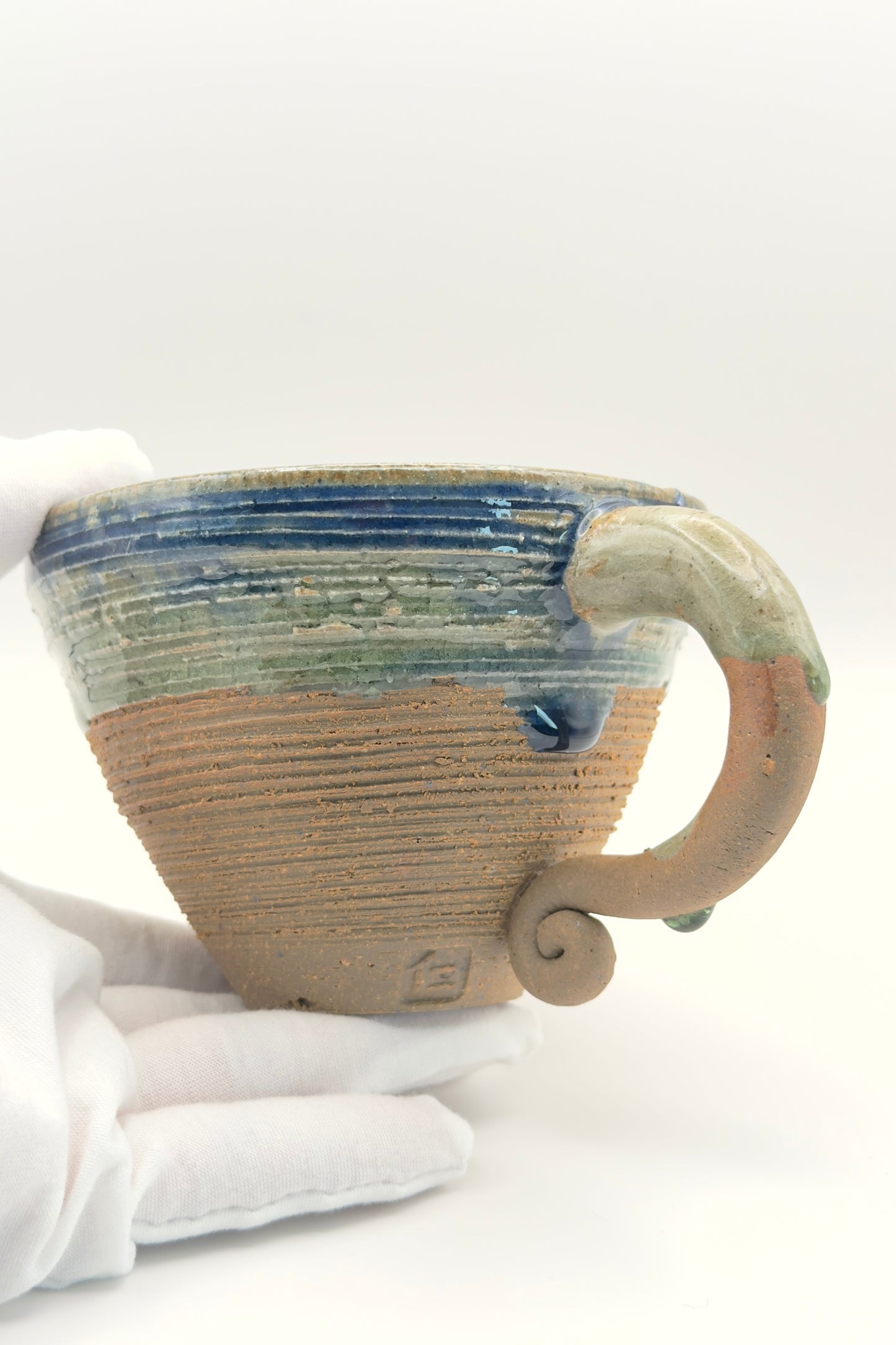 Yachimun Mug – Cobalt Sky & Red Earth by Masahito Date (002-JN)
