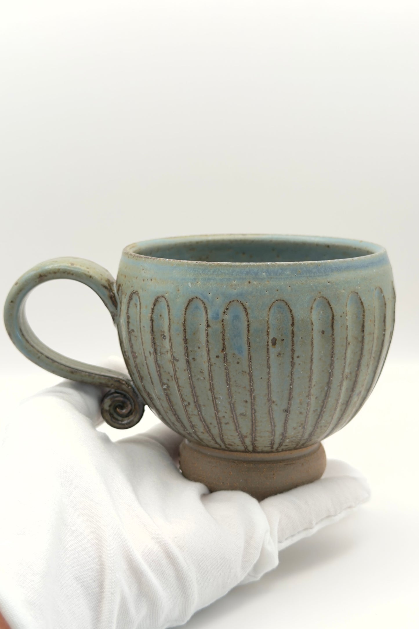 Yachimun Mug – Hand-Carved Lines by Masahito Date (004-JN)